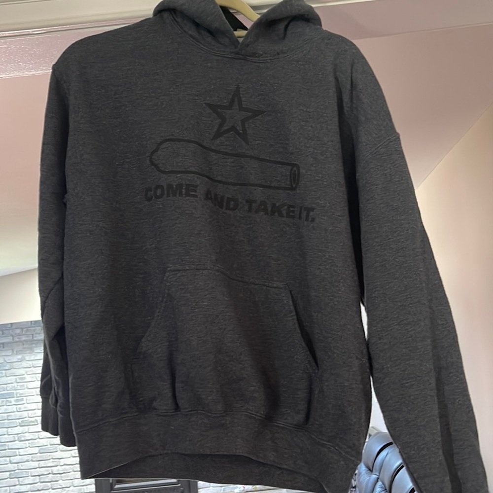 Texas Come and take it sweatshirt. Unisex Sweatshirt size M